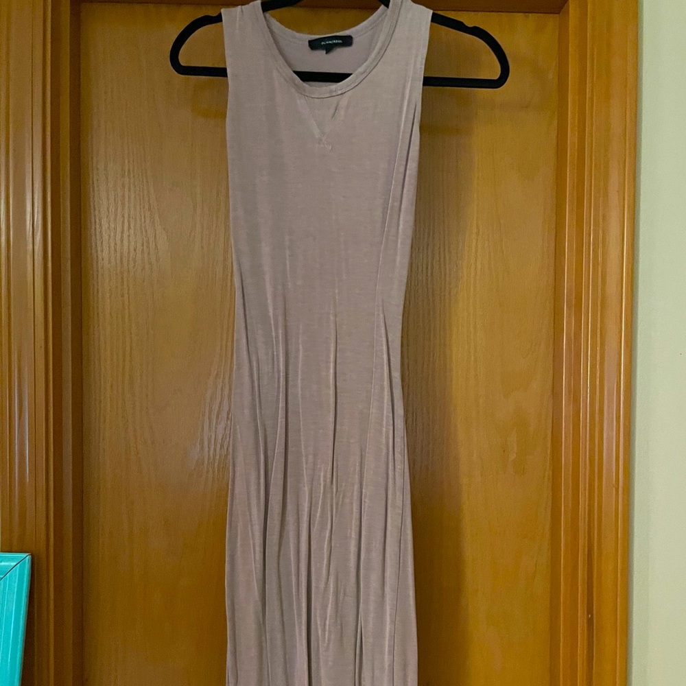 Bodycon dress with back cut outs